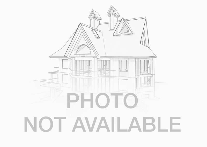 7508 W Treasure Dr , North Bay Village, FL 33141